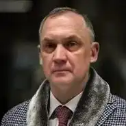Попов Артём Сергеевич